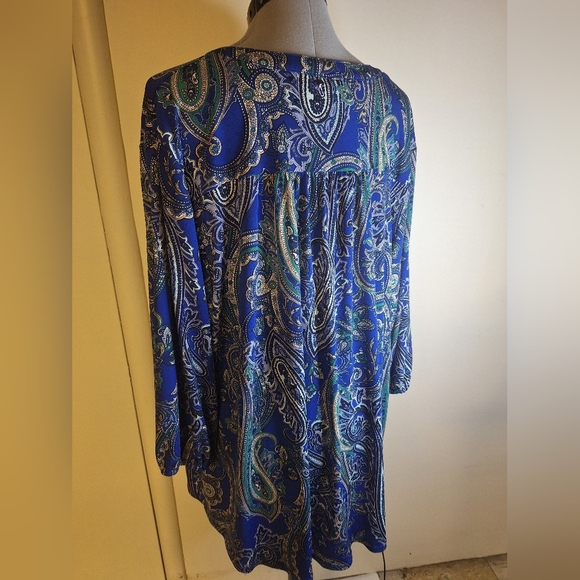Roz & Ali Blue and Green Paisley Top Size 3X - Picture 6 of 7